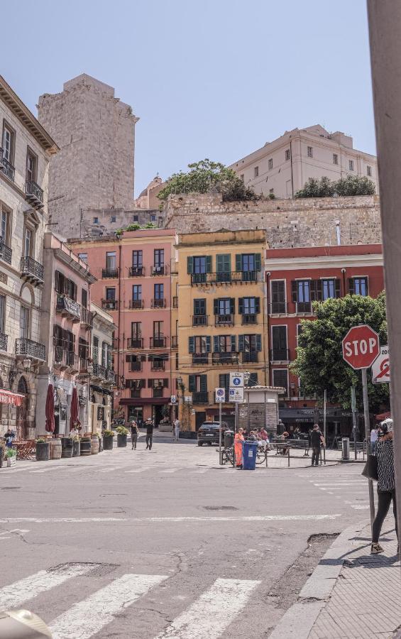 Suite Yenne Cagliari Kültér fotó